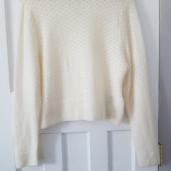 H&M Crewneck Pointelle Pullover Long Sleeve Ribbed Trim Knit Sweater Cream Sz M - Picture 6 of 10